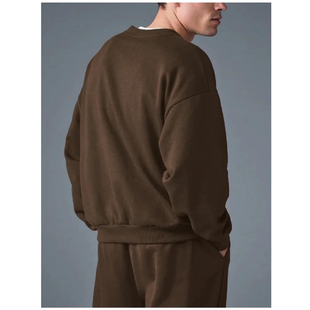 Alo Yoga Unisex Espresso Accolade Crew Neck Pullover Sweatshirt Size L